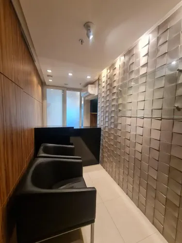 Sala Comercial Mobiliada com Vista para o Guaíba 2º Andar Bairro Cristal, Porto Alegre
