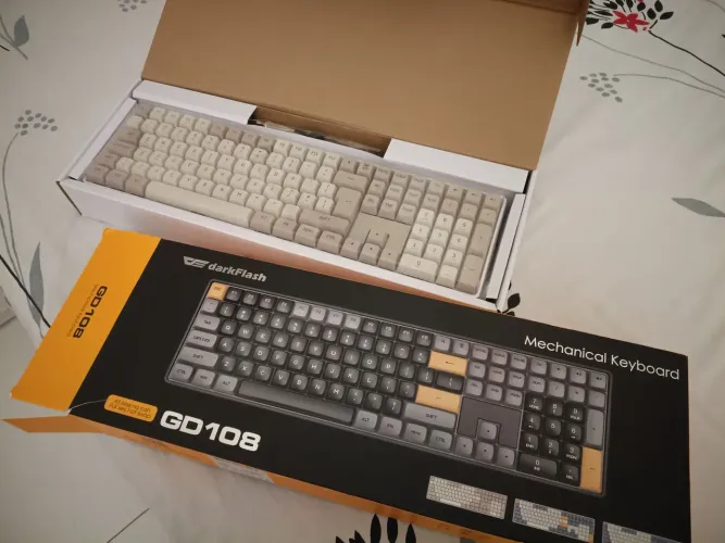 Teclado mecânico bluetooth e wifi bateria interna recarregavel