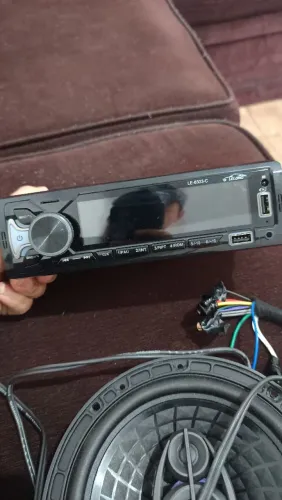 Vendo aparelho de som para carro 