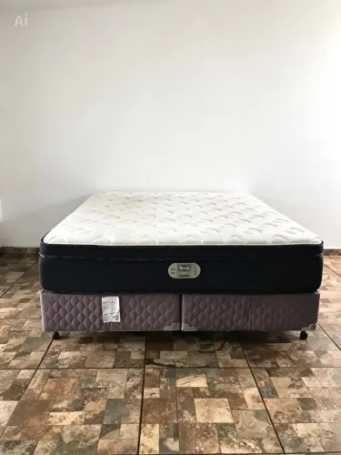Oportunidade!!! Linda Cama Box KING Especial SIMMONS de luxo