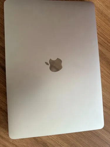 MacBook