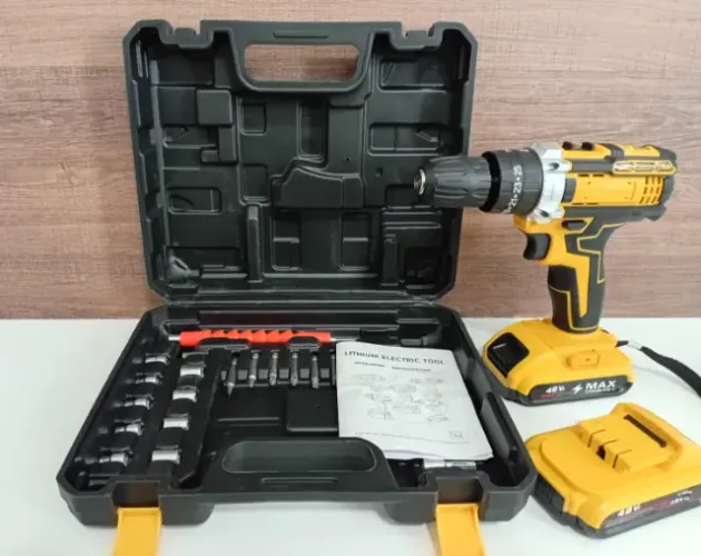 Parafusadeira Furadeira 48 V C/ Maleta e Acessórios - Kit Completo