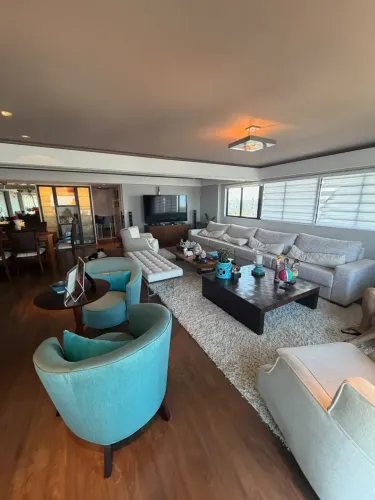 Imóvel para venda tem 217 metros quadrados com 3 quartos em Espinheiro - Recife - PE