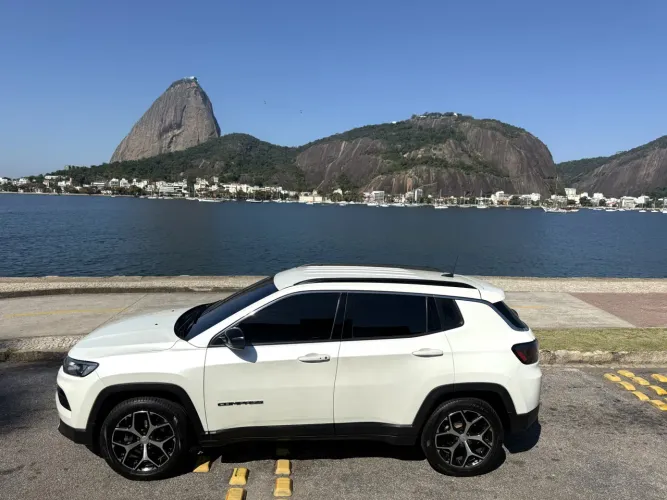 Jeep Compass Long. T270 1.3 TB 4X2 Flex AUT 2025