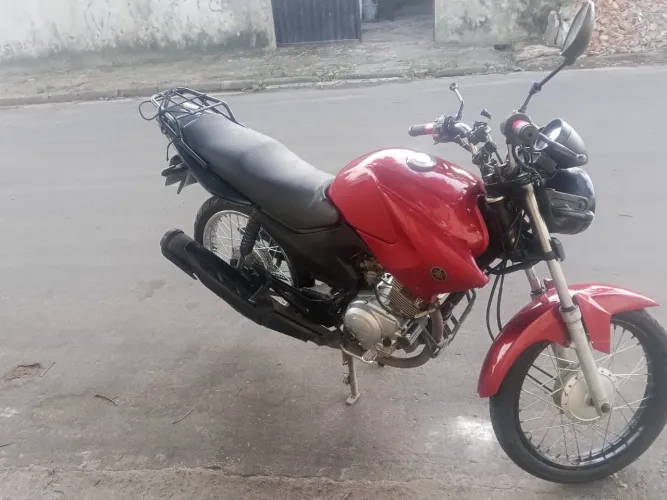 Moto Yamaha.
