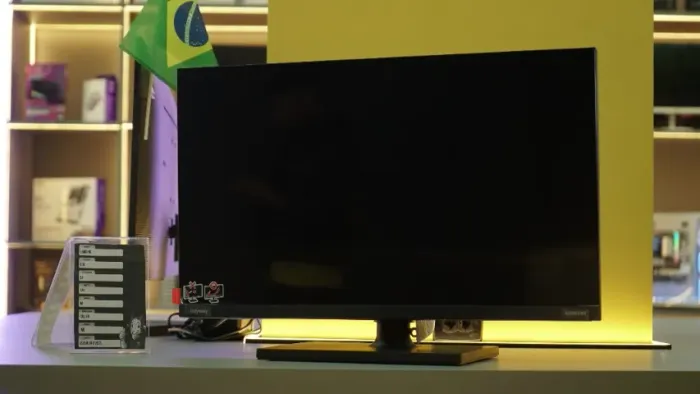 Monitor Gamer - Samsung Odyssey G30 24" FHD 144Hz por R$899,00