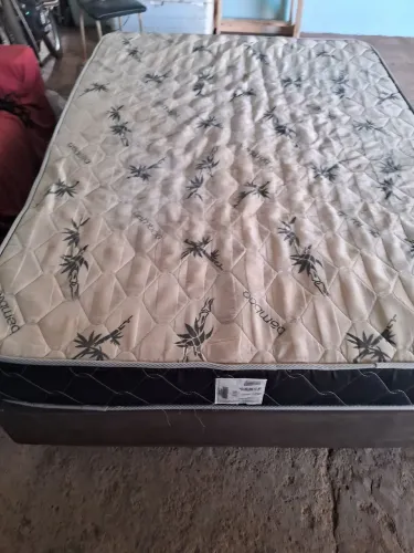 Cama box *