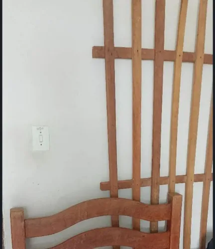 Cama casal madeira maciça