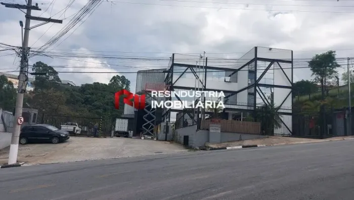 Galpão Locação Condomínio Fechado de 2.400 m² - Jandira, SP