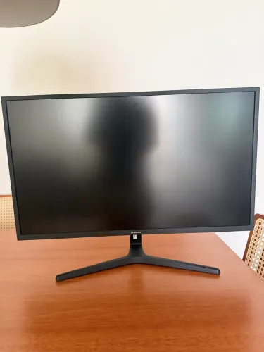Monitor Samsung U32J590UQL