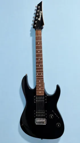 Ibanez GIO GRX20 BKN Black Night Com Escudo - Preta Brilhante