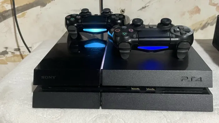 Ps4 fat 2 controle