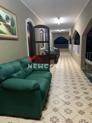 Chácara em Via das Peras - Boa Vista - Santa Isabel/SP