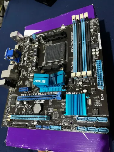 Placa mãe Asus M5A78L-M Plus/USB3 AMD AM3