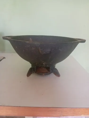 Churrasqueira e tacho 