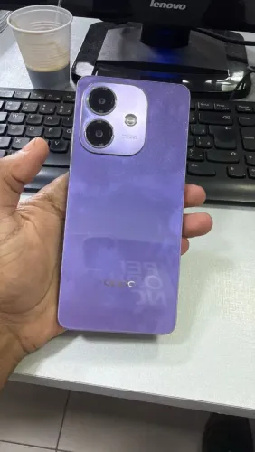 Oppo a60 258 gb 8 de ram