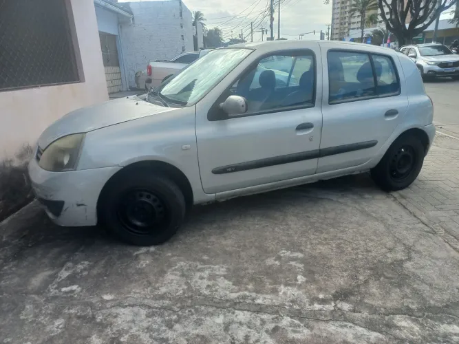 Renault Clio Campus Hi-flex 1.0 16V 5P 2009