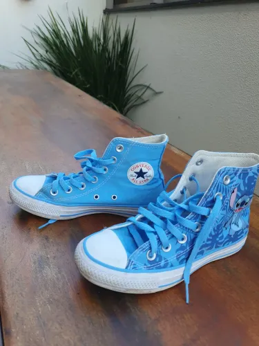 Tênis All Star Converse cano alto Chuck Taylor azul tamanho 33