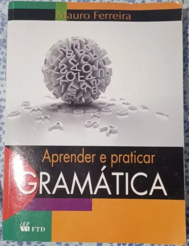 Vende-se livro de Língua Portuguesa