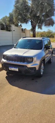 Jeep Renegade Sport T270 1.3 TB 4X2 Flex Aut. 2024