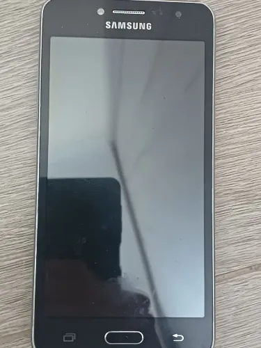 Celular Samsung Raridade perfeito estado J2prime