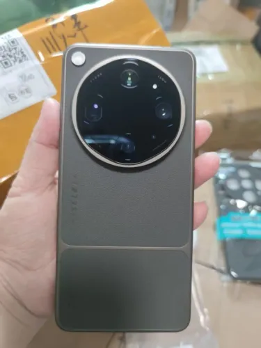 OPPO find X9 Ultra 12/512g quase novo CN