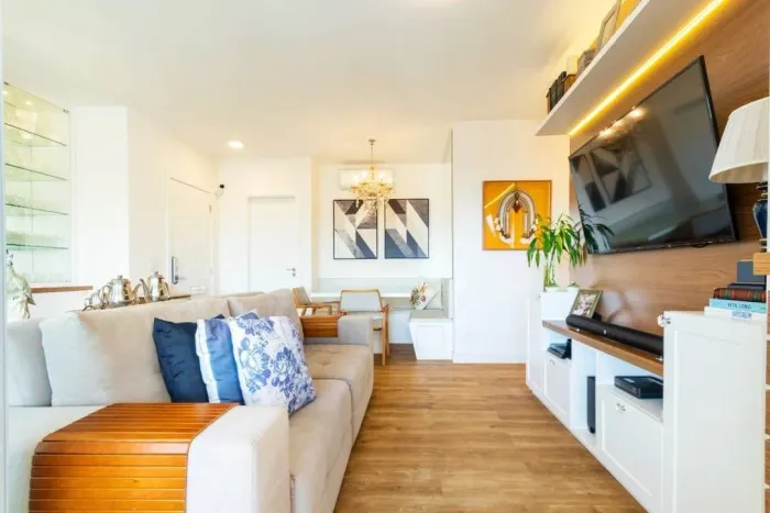 110 m², 3 dorm, sendo 1 suíte, 2 vagas  Apartamento com varanda gourmet na Vila Olímpia
