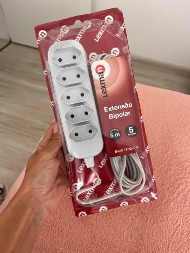 Extensão bipolar 5 tomadas nova 