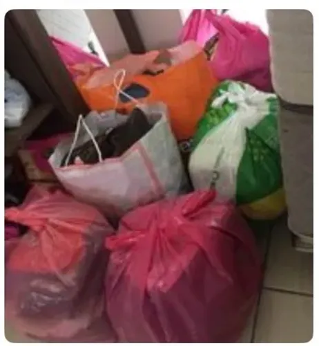 LOTE DE ROUPAS PARA BAZAR