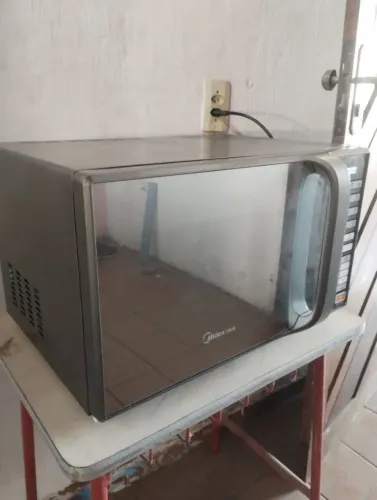 Microondas espelhado mídea 31L