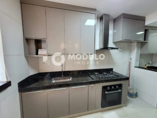 Apartamento disponível para locação no bairro Novo Mundo.