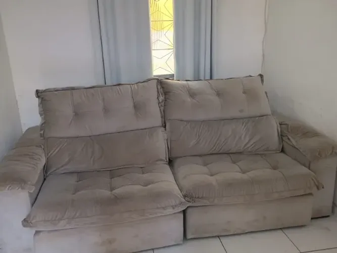 Sofá retrátil