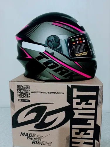Capacete R8 pro tork feminino NOVO!!!!