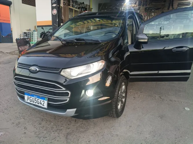 Ford Ecosport Freestyle 1.6 16V Flex 5P 2014