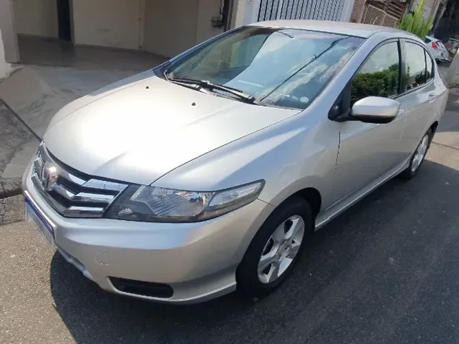 Honda City Sedan LX 1.5 Flex 16V 4P Mec. 2013