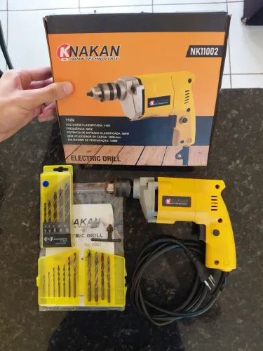 Furadeira Nakan 900W - Kit Completo