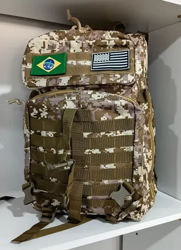 Mochila TÁTICA MILITAR 50 litros reforçada. NOVA.