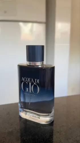 Perfume Acqua di Gio Profondo