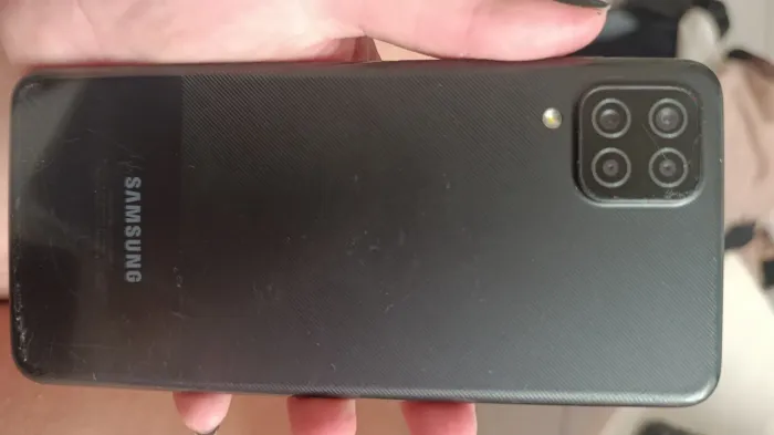 Samsung Galaxy A12 64GB - Tela quebrada - Para conserto