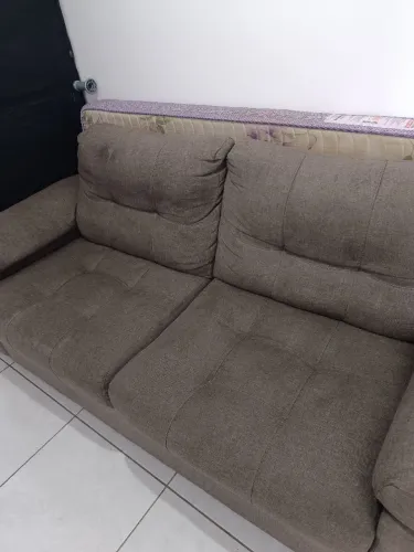Sofá 3 lugares 