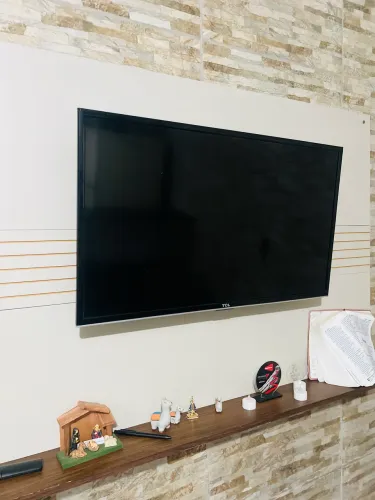 Vende-se TV TCL