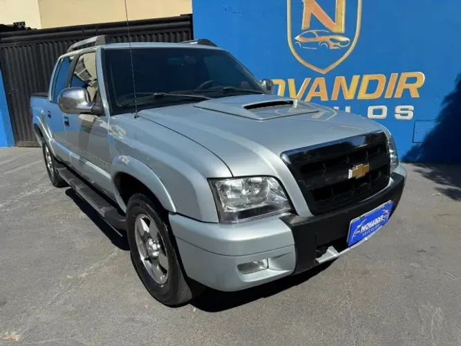 Chevrolet S10 Pick-up Exec. 2.8 4X4 CD TB Int.dies 2010