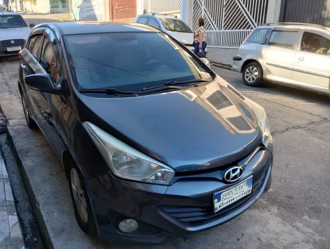 Hyundai HB20 Premium 1.6 Flex 16V Mec. 2014