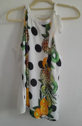 Blusa com estampa na frente - Tam.: G