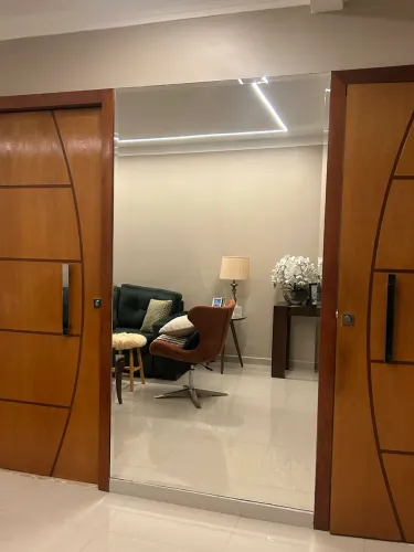 Vende-se 3 espelhos deste modelo