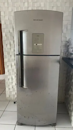 Refrigerador de 02 Portas Brastemp Frost Free 429 Litros Smart Ice e Smart Bar Platinum