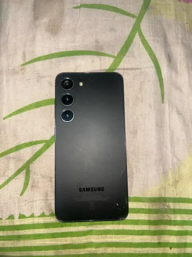 SAMSUNG S23 MARCAS DE USO