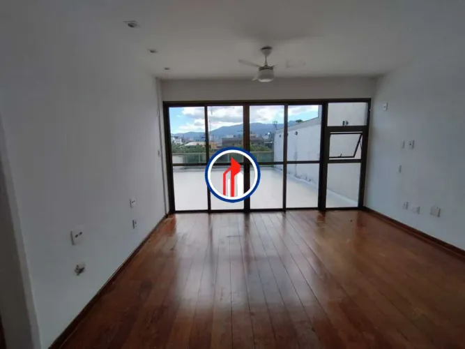 Apartamento : Padrão / Residencial / Recreio dos Bandeirantes