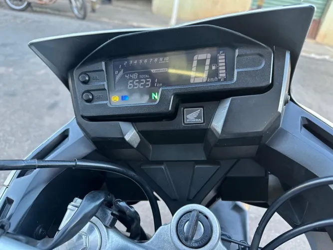 XRE 300 ABS