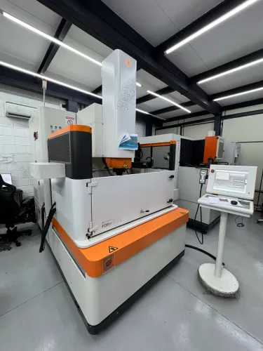 Eletroerosao Cnc CHARMILLES 